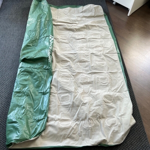 Die nahezu komplett ausgefaltete Brace Master USAAL462201.