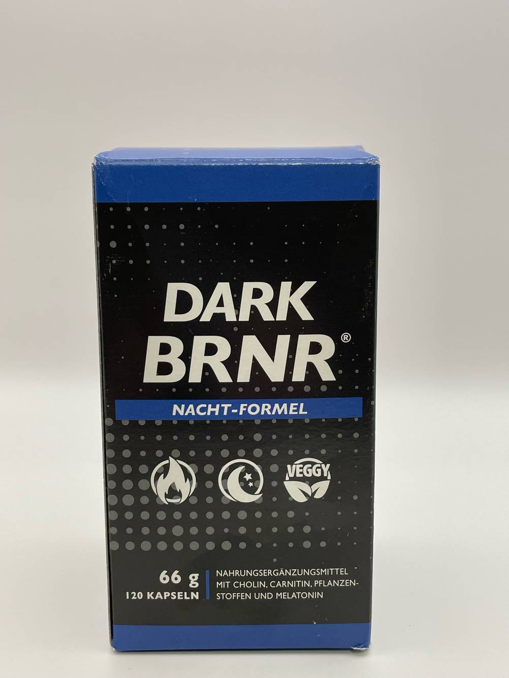 Frontansicht einer Packung Fatburner im Test in schwarz-blau.