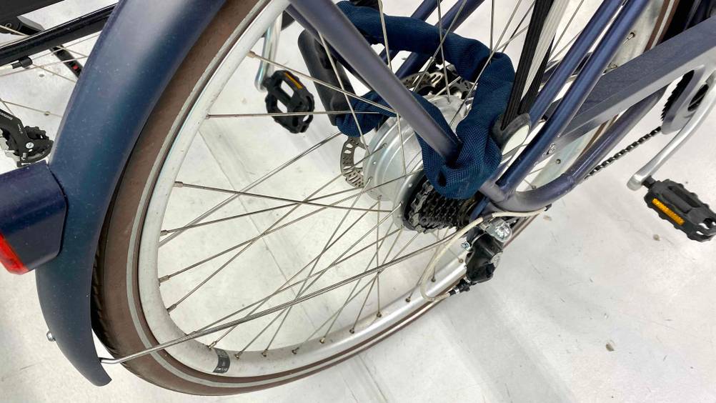 E-Bike für Damen getestet: Detailansicht eines Reifens.