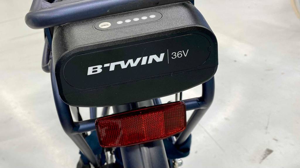 Damen E-Bike Hinterseite des Akkus
