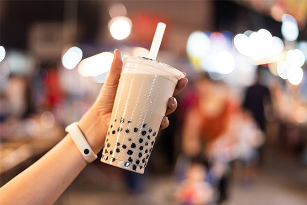 Bubble-Tea-Becher im Test: Auslaufsicher durch eine Versiegelung.