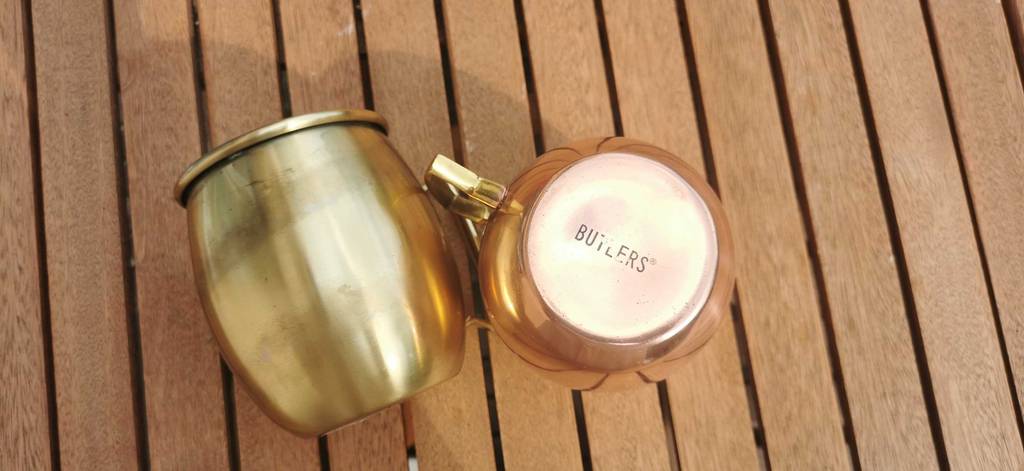 Im Test fiel auf: Der Butlers Moscow-Mule-Becher mit Aufdruck