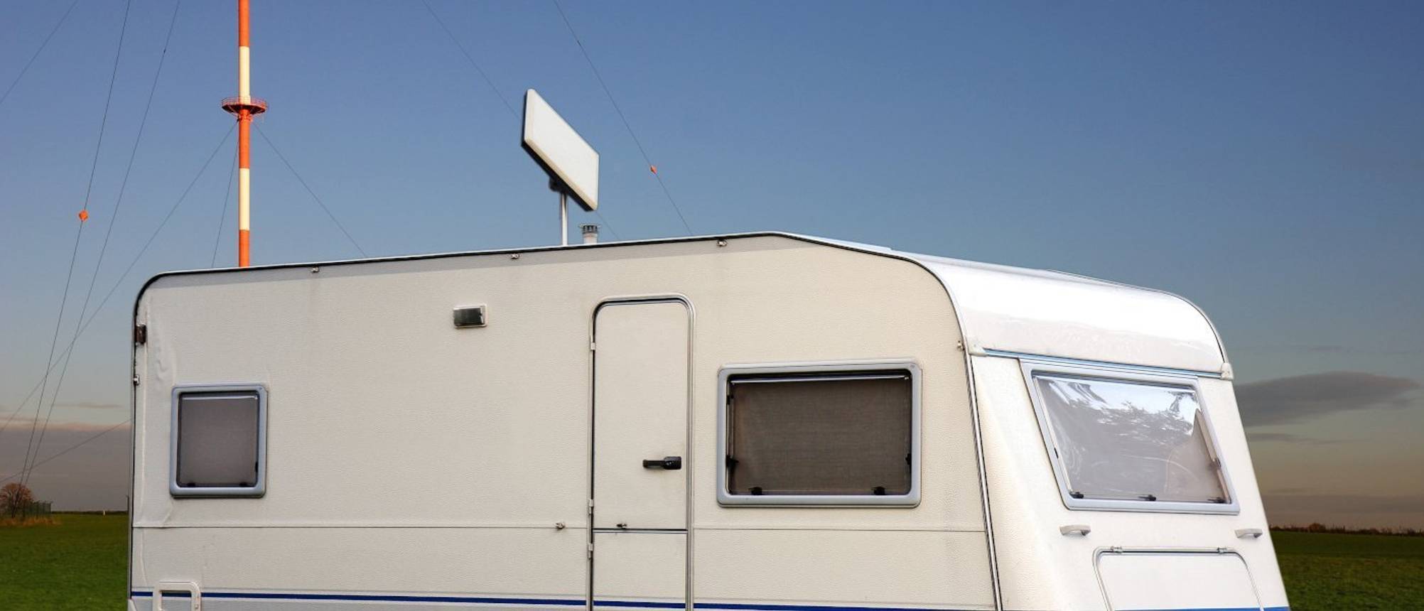 CampingFernseher Test & Vergleich » Top 12 im Oktober 2024