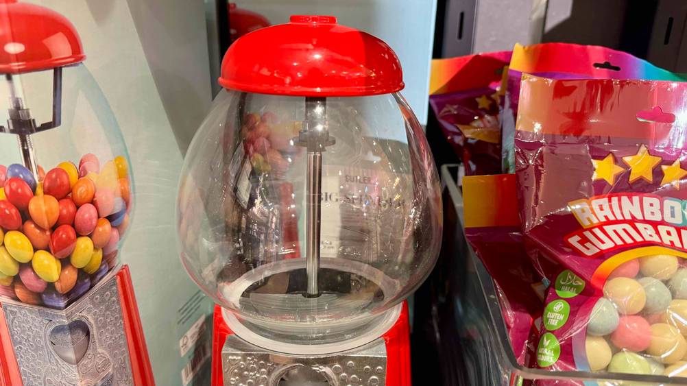 Candy-Grabber im Test: Nahaufnahme der Kugel für die Süßigkeiten.