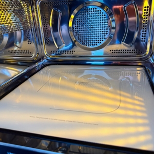 Leerer Innenraum der Caso MCG30