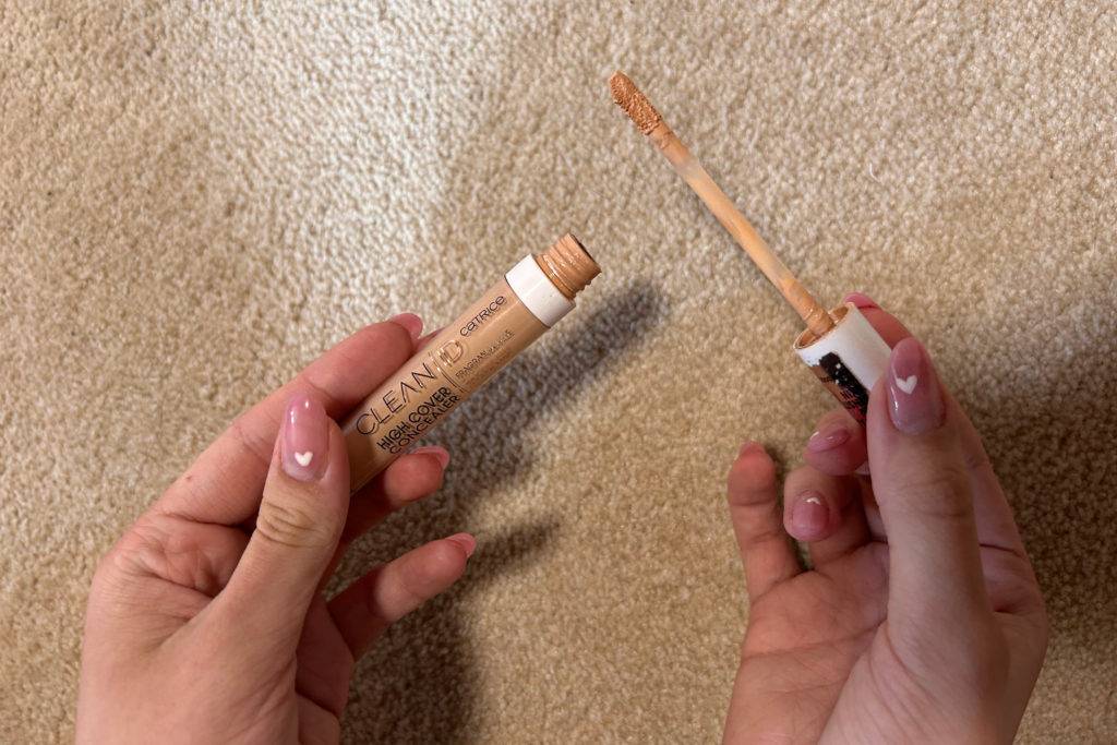 Catrice Clean High Cover Concealer ist geöffnet