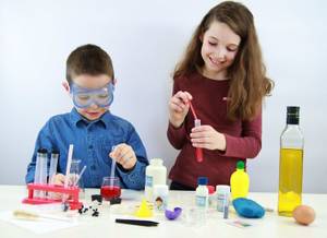 chemiebaukasten fuer kinder
