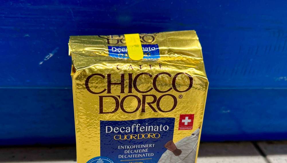 Chicco-d'Oro-Kaffee getestet: Nahaufnahme der Verpackung mit Logo.