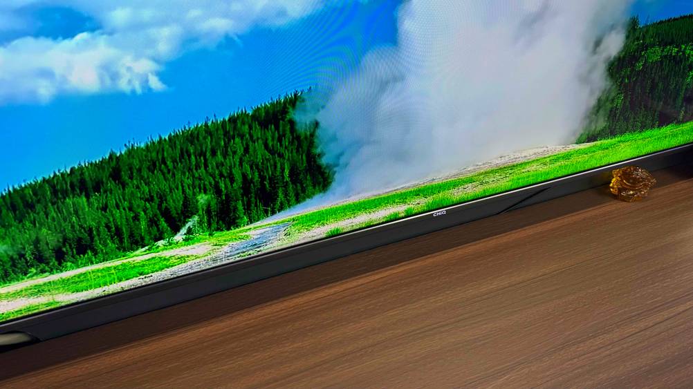 CHIQ-TV im Test: TV ist im Detail abgebildet.