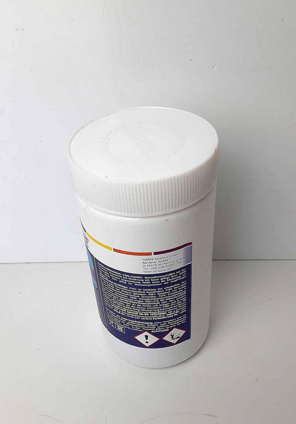 Die Verpackung des getesteten Chlorgranulats von schräg oben.