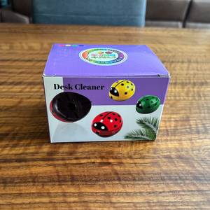 Cisixin-Mini-Staub-Reiniger im Karton.