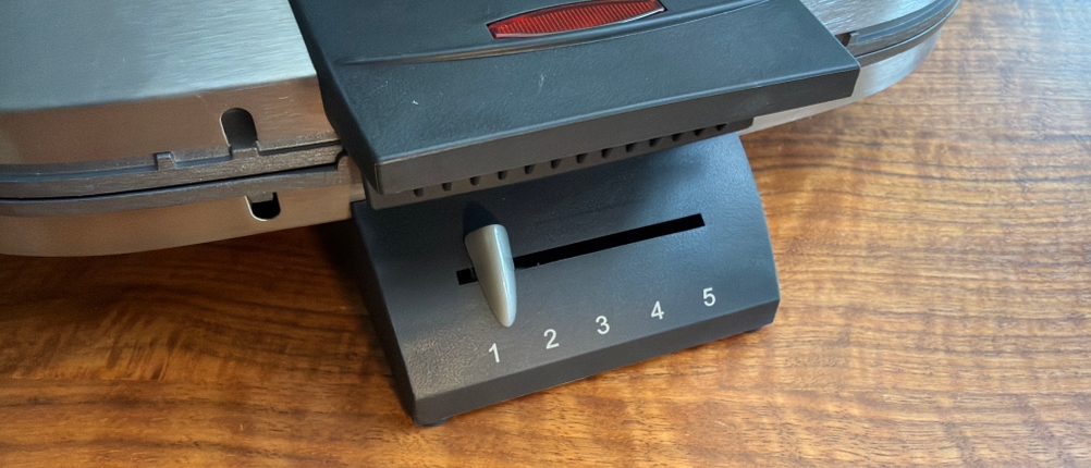 Ein Schieberegler als Bedienelement am Cloer 1329