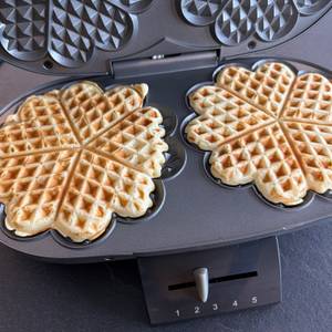 Fertige Waffeln im Cloer 1329