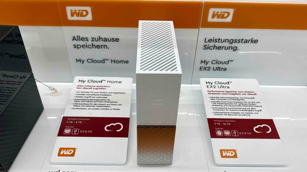 Ein getesteter Cloud-Speicher befindet sich Ausstellungsstück in einem Geschäft. 