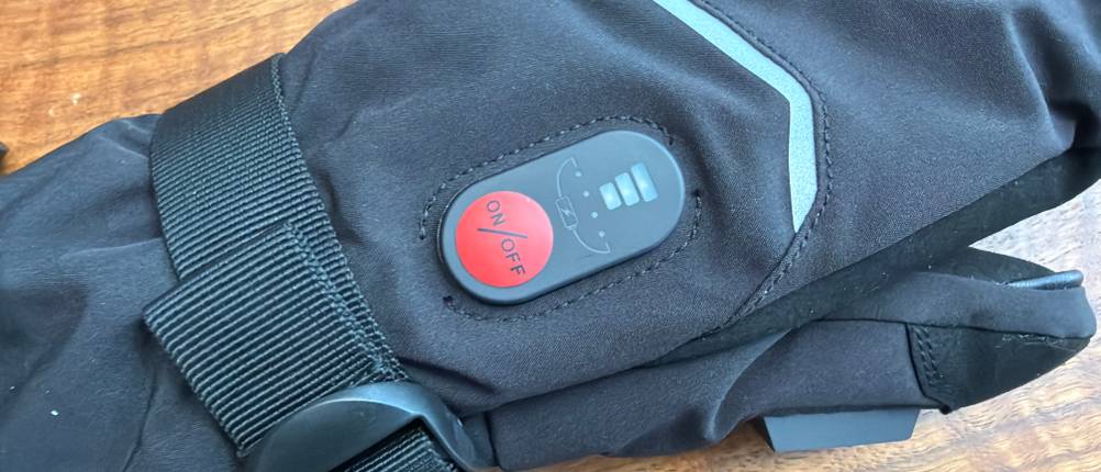 Ein Knopf auf dem Day Wolf DW67EL