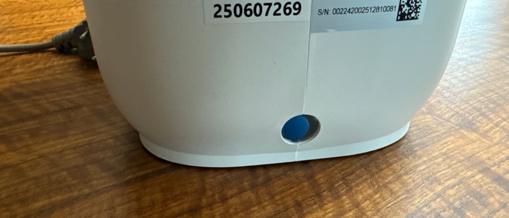 Aufkleber auf der Rückseite des De'Longhi DEL DNS65