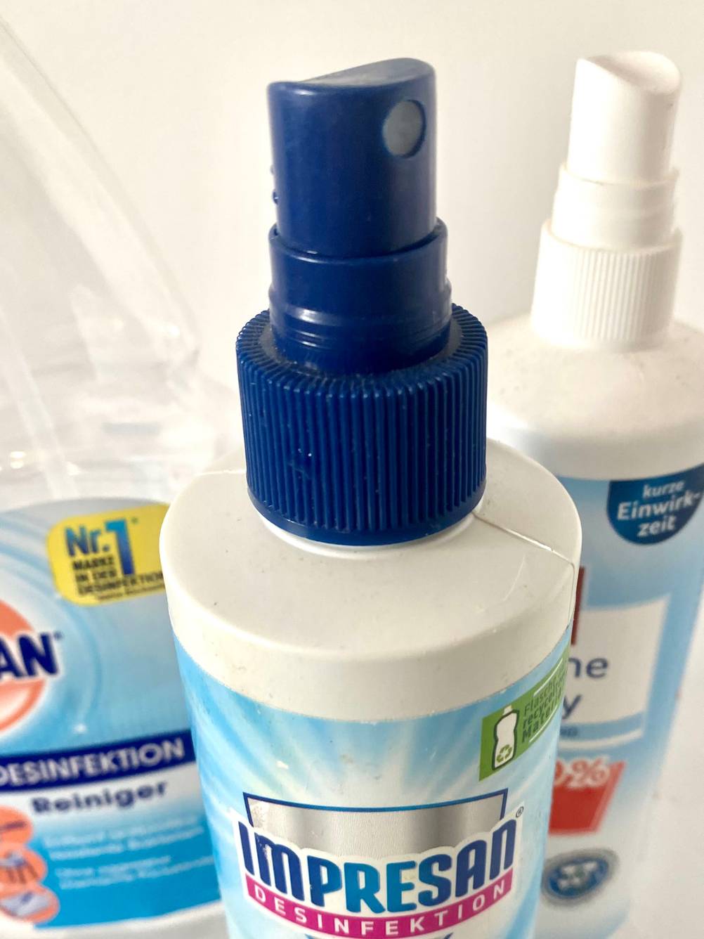 Desinfektionsspray getestet: Nahaufnahme des Sprühkopfes.