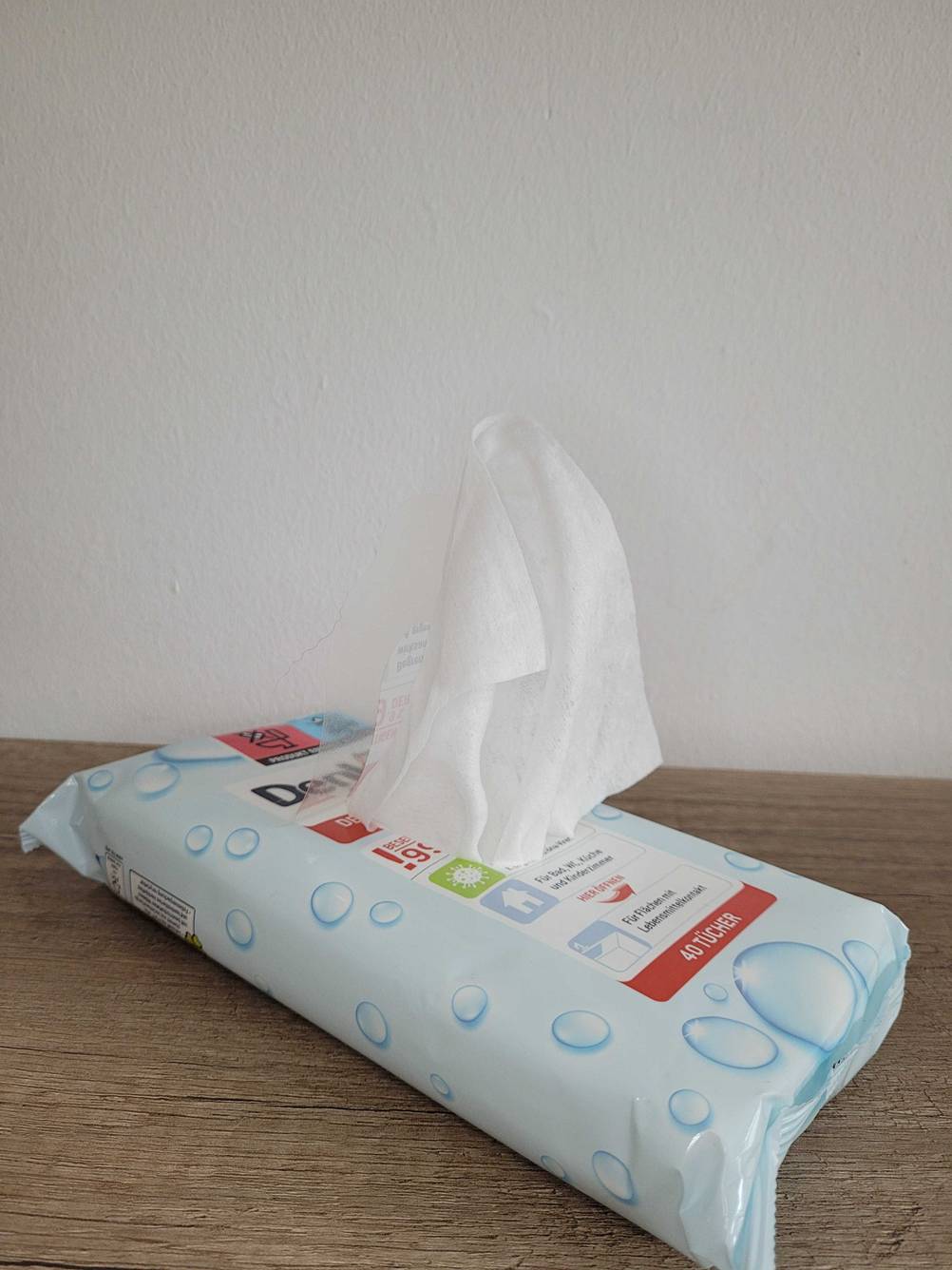 eine Packung Desinfektionstücher