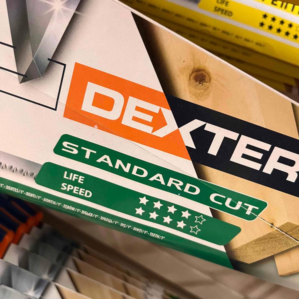 Auf der Verpackung der getesteten Astsäge befindet sich der Markenname.