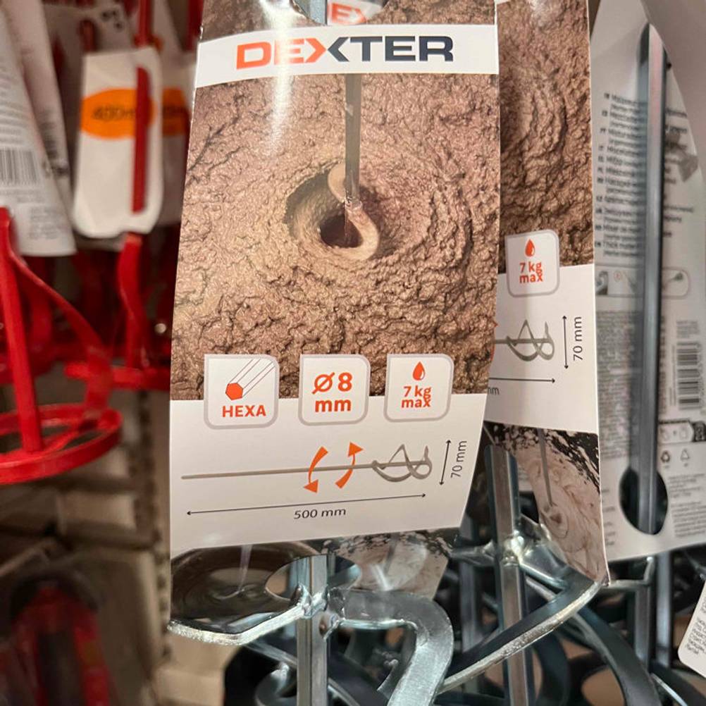 An dem getesteten Betonmischer befindet sich ein Zettel, mit dem Schriftzug Dexter.