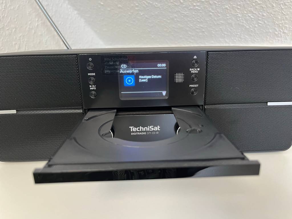 Das Modell 371 CD IR von Technisat bietet ein gutes Klangerlebnis.