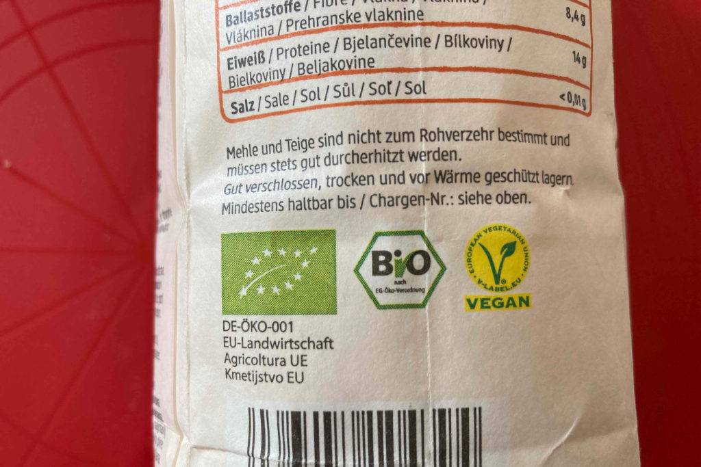 dinkelmehl-dm-bio-dinkel-vollkorn-mehl-vergleich