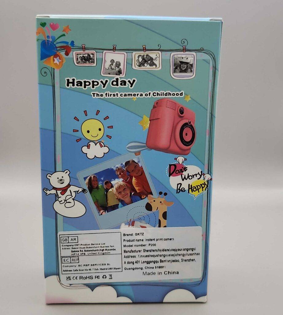 Kinderkamera im Test: Rückwärtige Ansicht der Originalverpackung, inklusive gedruckter Produktangaben.