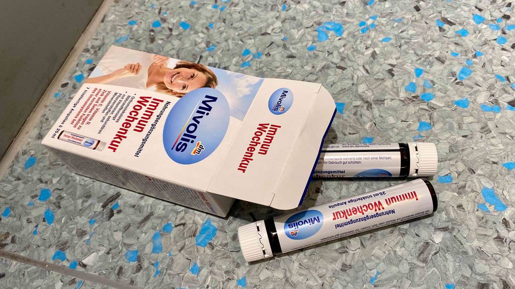 Immunkur-Test: Komplettansicht des Präparats mit Verpackung.