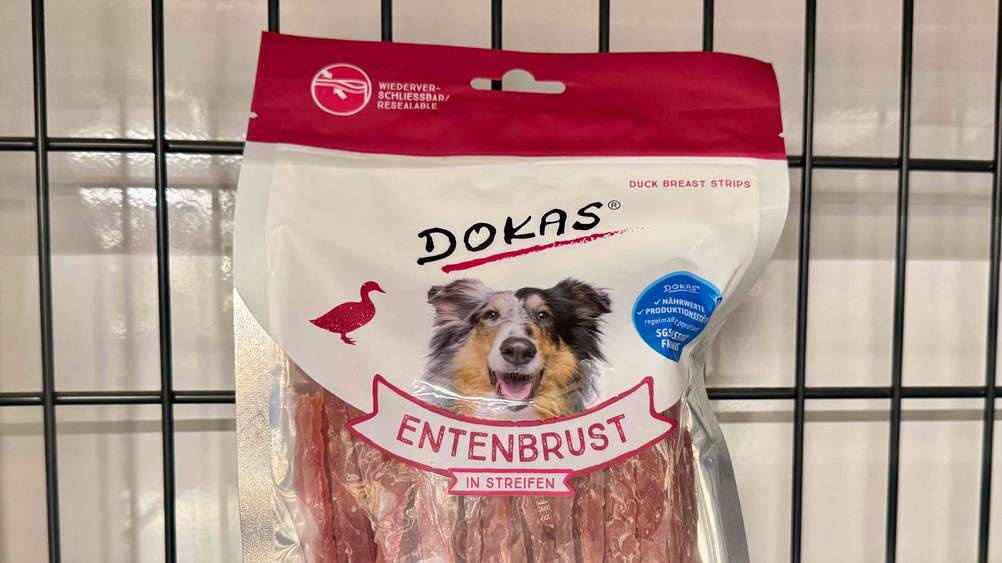 Dokas im Test: Nahaufnahme der Verpackung mit Logo und Artikelbezeichnung.