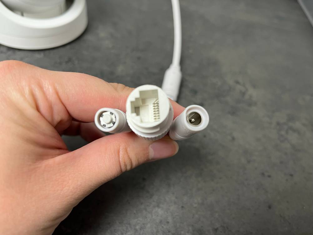 PoE-Stecker-Anschluss