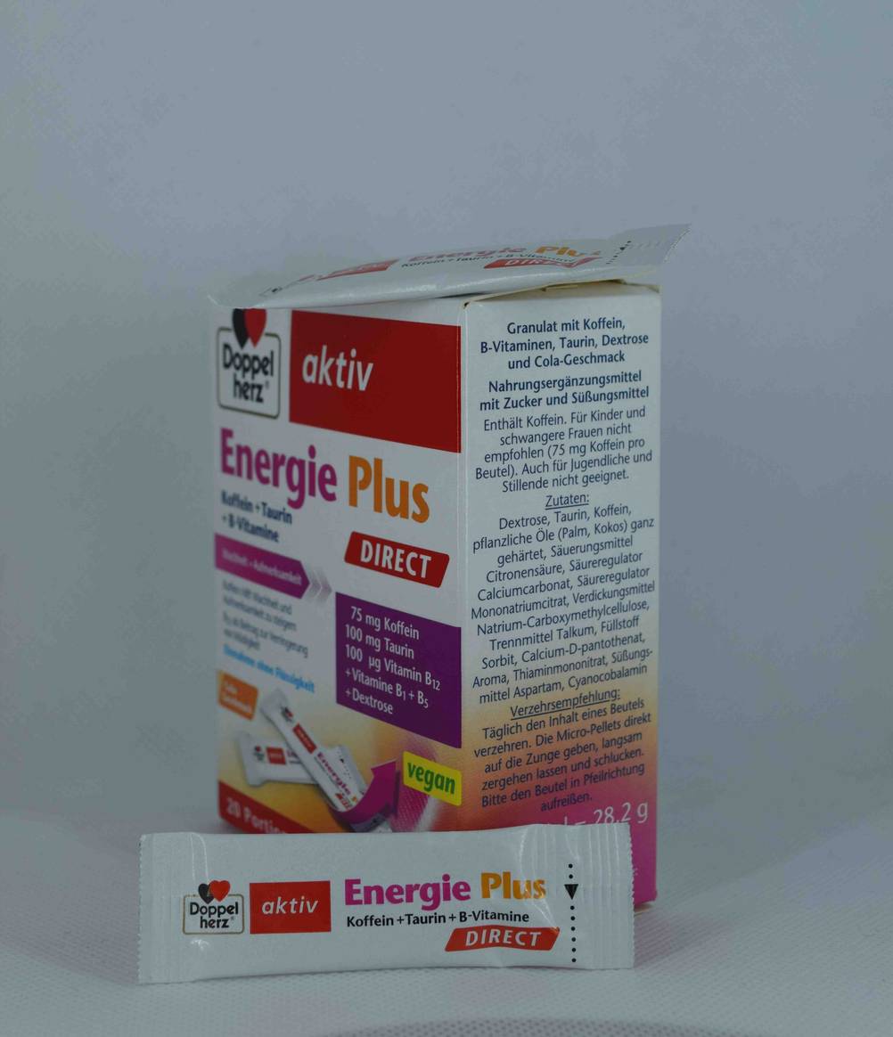 Koffeintabletten-Test: auf einer Verpackung stehen Hinweise zu Zutaten und Verzehrempfehlung.