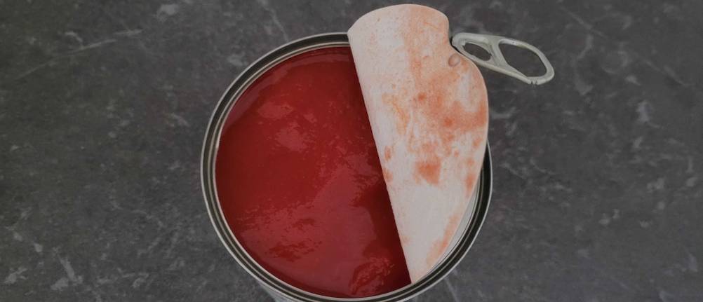 geöffnete dosentomaten