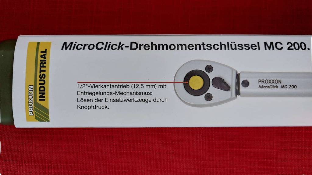 Ein MicroClick Drehmomentschlüssel von Proxxon in der Nahaufnahme.