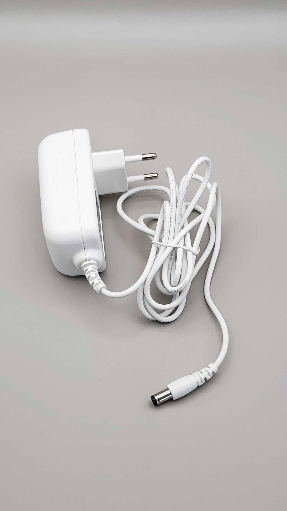 DSL-Modem-Test: Das Stormkabel des Gerätes.