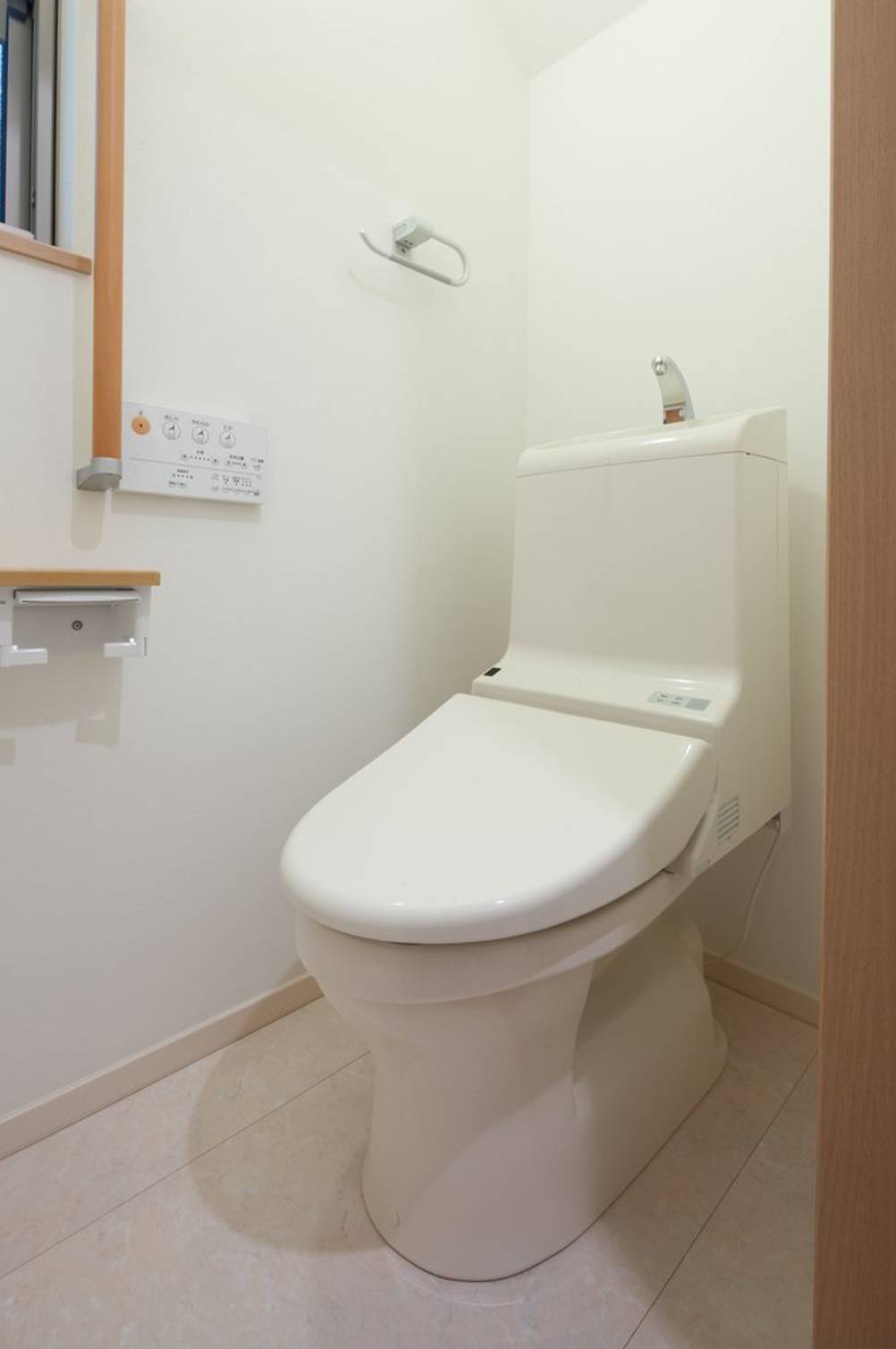 dusch-wc-japanische-toilette
