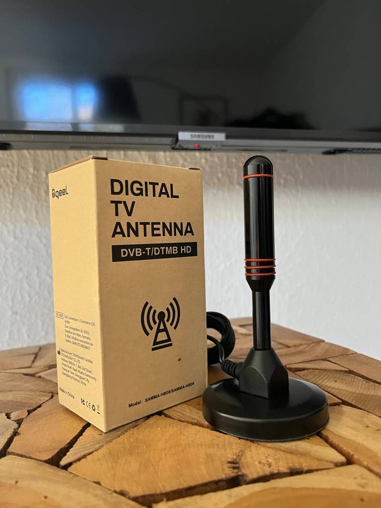 DVB-T-Antenne mit Original-Verpackung