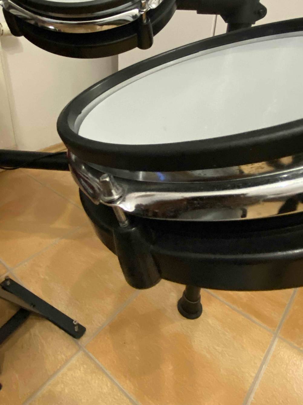 Ein Drumpad von einem getesteten E-Drums-Set.