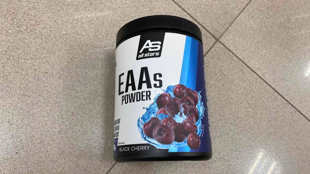Ein getestetes EEA-Pulver liegt verpackt auf dem Boden. 