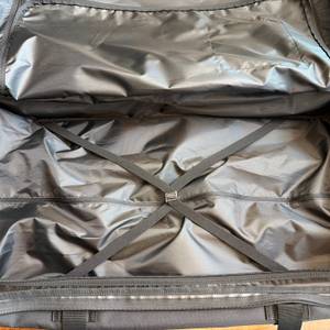 Im Innenraum der Eastpak Tranverz befindet sich eine Sicherung.