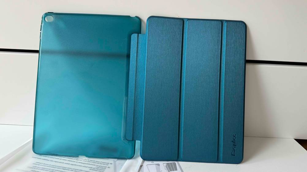 iPad-Air-2-Hülle im Test: Hülle ist geöffnet.