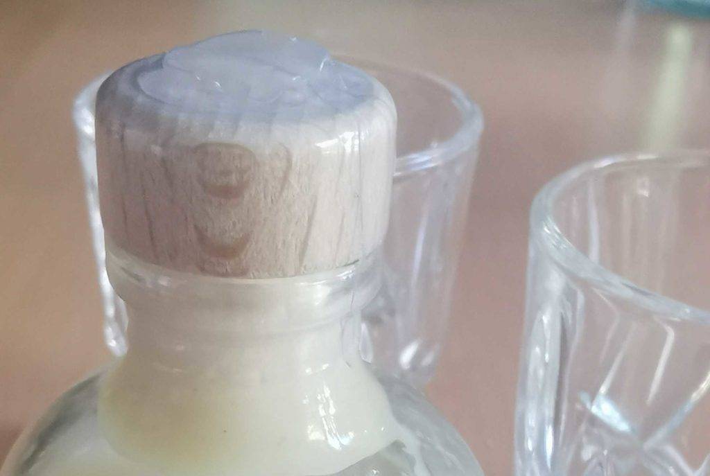 eierlikoer mit glas