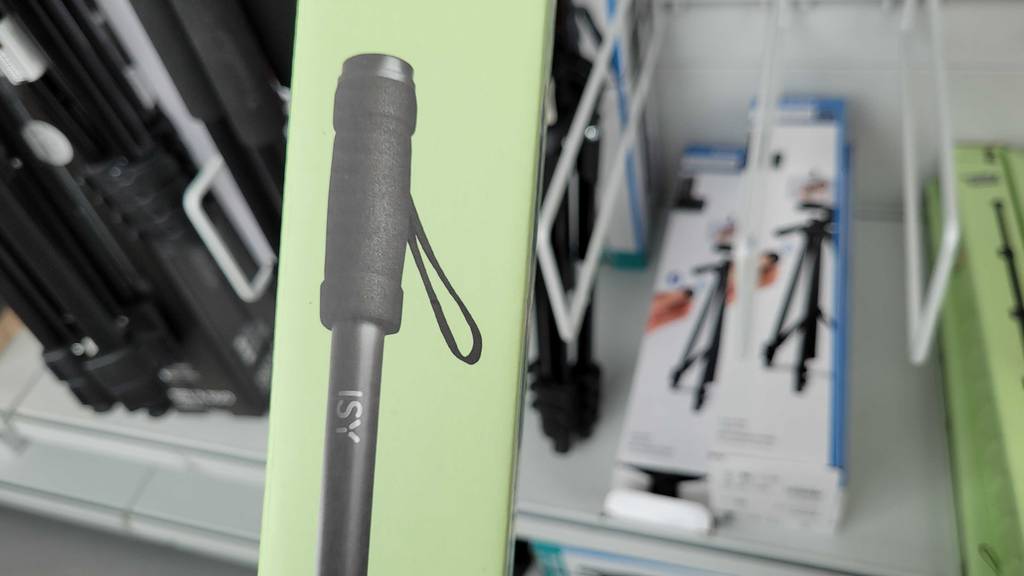 Einbeinstativ getestet: Stativ ist auf der Verpackung abgebildet.