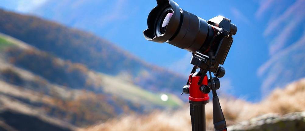 Einbeinstativ mit Standspinne Test