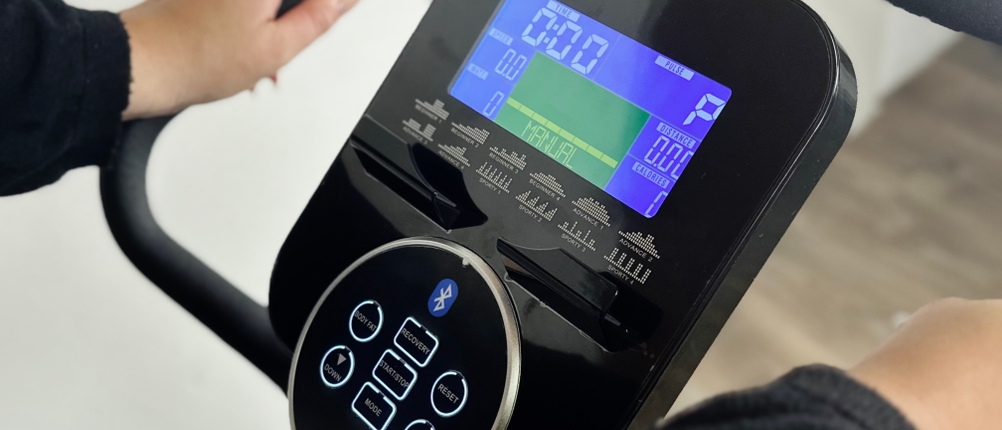 Das Display des Ergometers von Skandika im Detail.