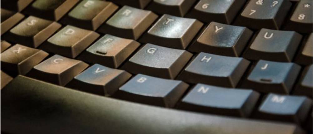 ergonomische-tastatur-kabellos-vergleich