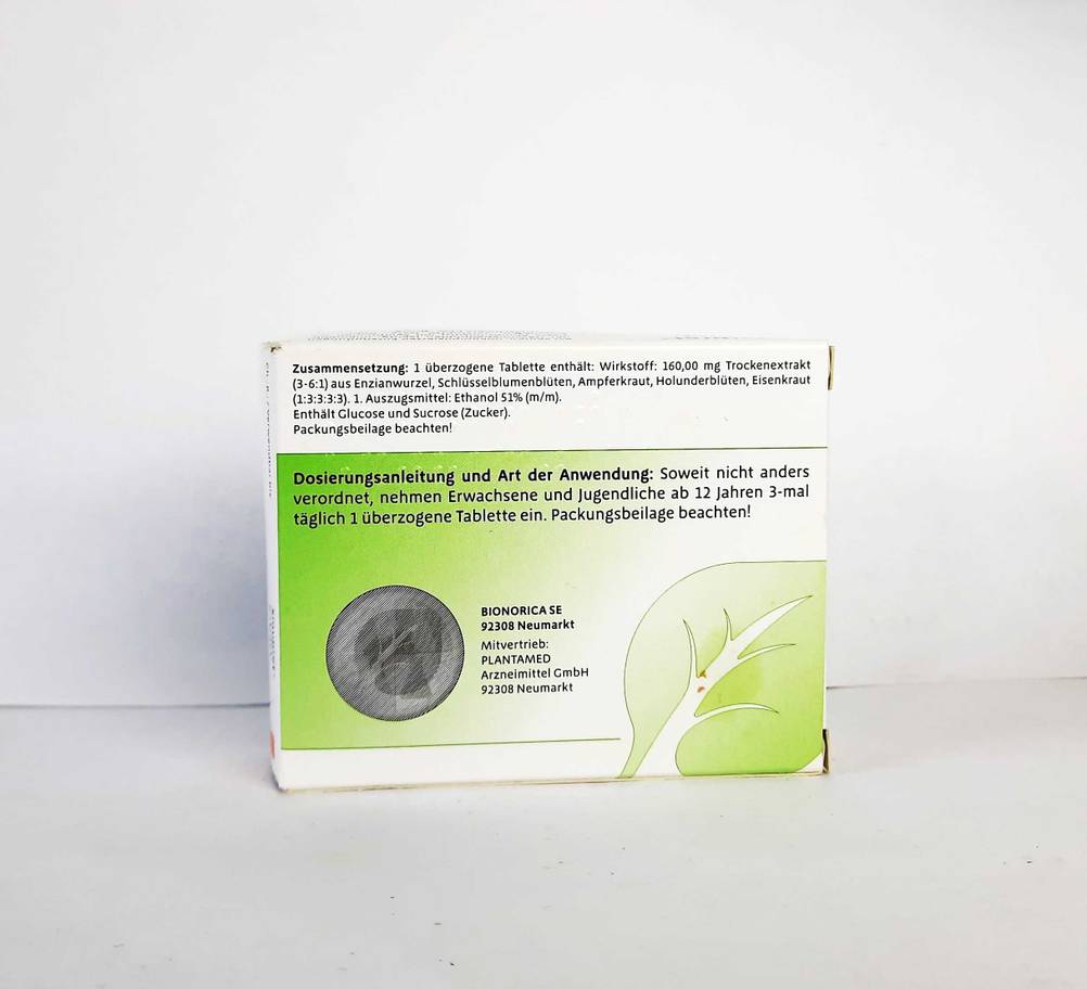 Die Verpackung der getesteten Erkältung-Tabletten mit der Rückseite nach vorne.