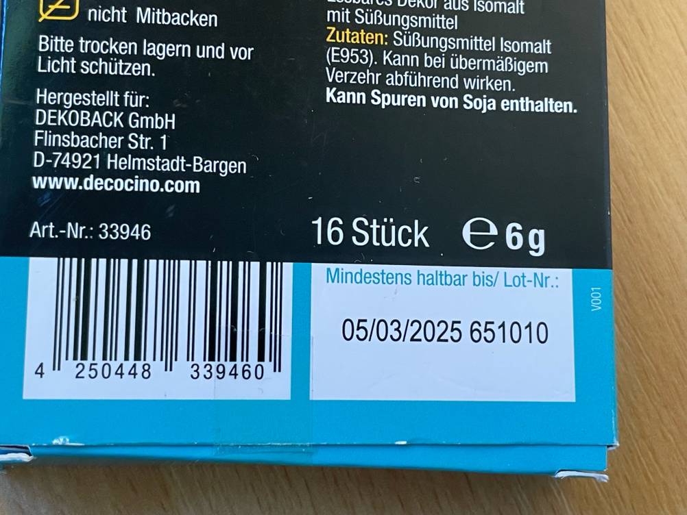 Essbarer Glitzer-Test: Nahaufnahme der Verpackung mit Haltbarkeitsdatum.