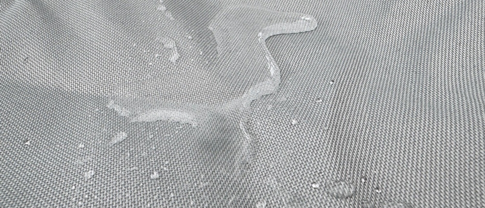 Wasser im Ever Advanced EU-FC750-99806H-BLK