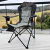 Der Ever Advanced EU-FC750-99806H-BLK steht auf einem Tisch