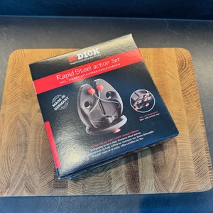 F. Dick 9009200 im Karton